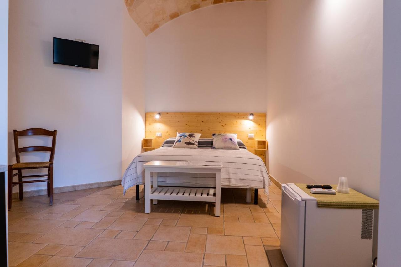 Relais La Giara Guest House Manduria Ngoại thất bức ảnh